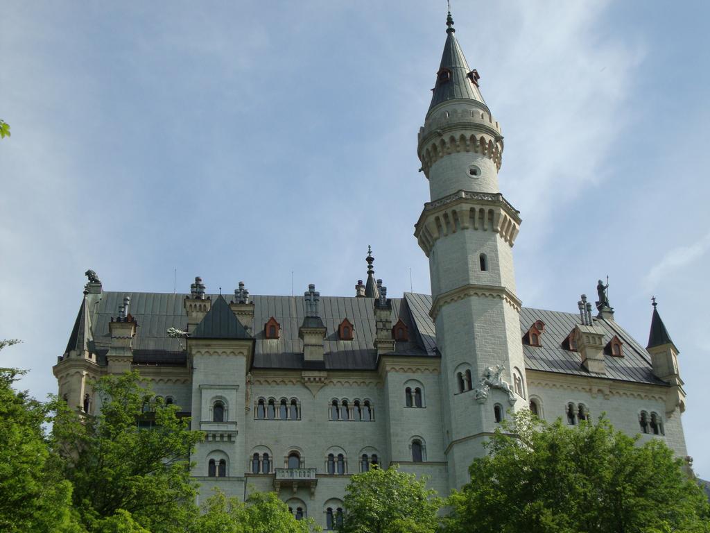 The legendary Schloss Neuschwanstein.