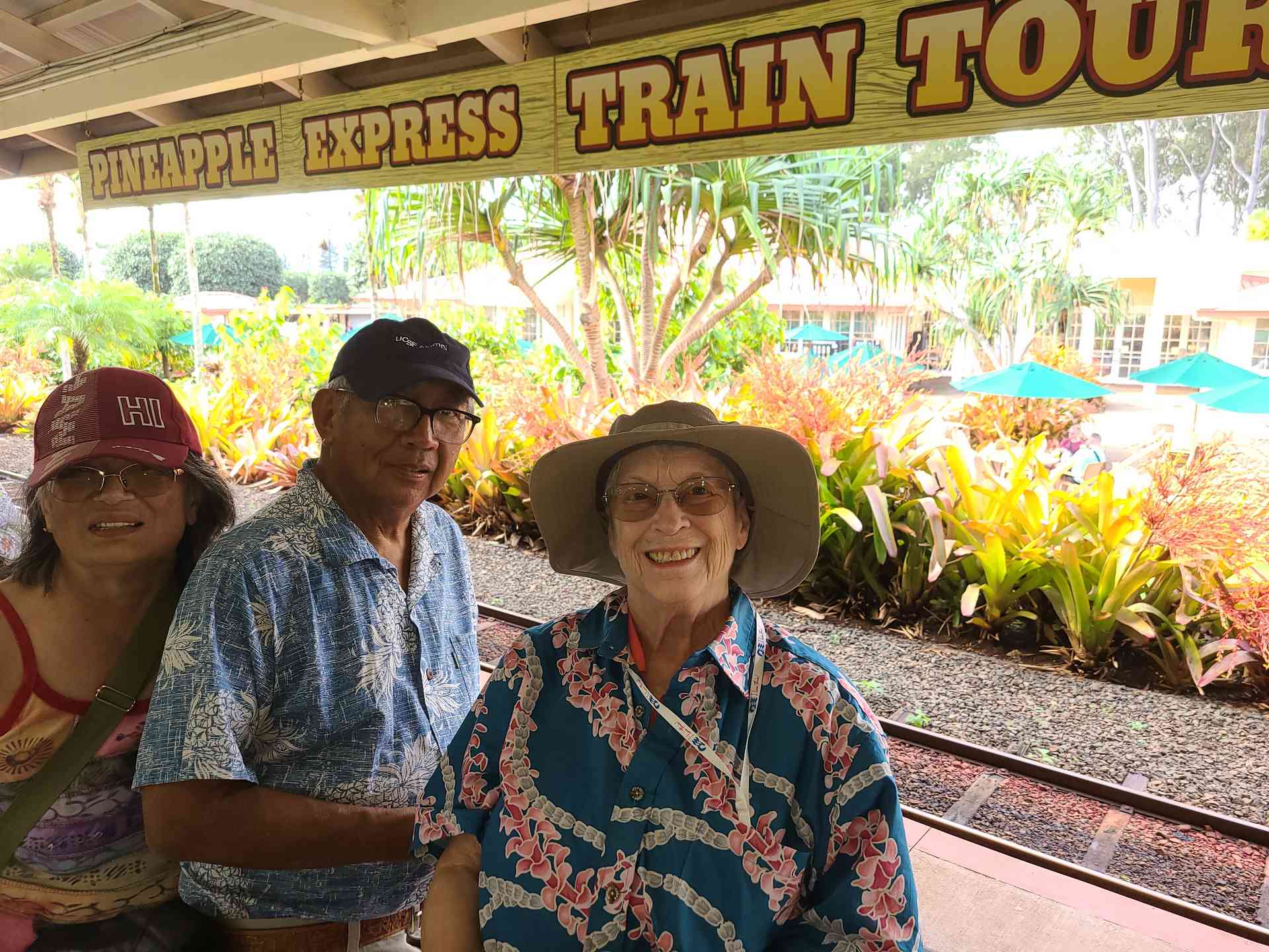 Doris, Vic, and Helen waiting for the Pineapple Express.